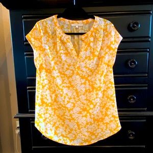Fun2Fun Yellow & White Cap-Sleeve Light-Weight Top
